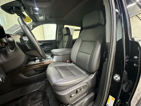 Used 2023 GMC Sierra 1500 Elevation w/ Elevation Premium Package AWD/4WD image 24