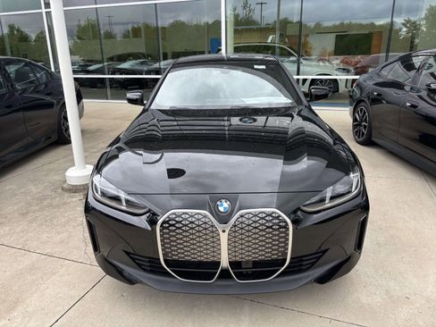 New 2026 BMW i4 xDrive40i AWD/4WD image 2