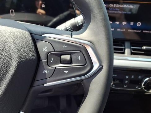 New 2026 Chevrolet Trax LT FWD image 9