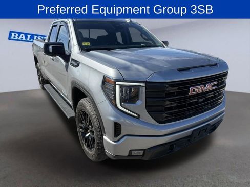 Used 2023 GMC Sierra 1500 Elevation w/ Preferred Package AWD/4WD image 4