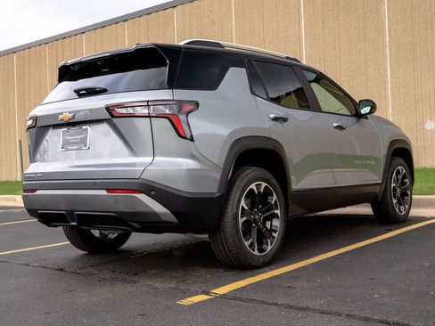 New 2026 Chevrolet Equinox LT w/ Safety and Technology Package AWD/4WD image 9