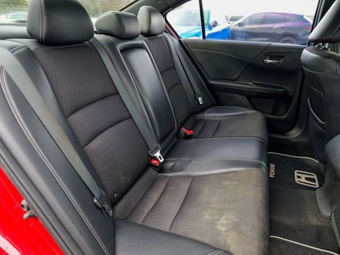 Used 2016 Honda Accord Sport image 30