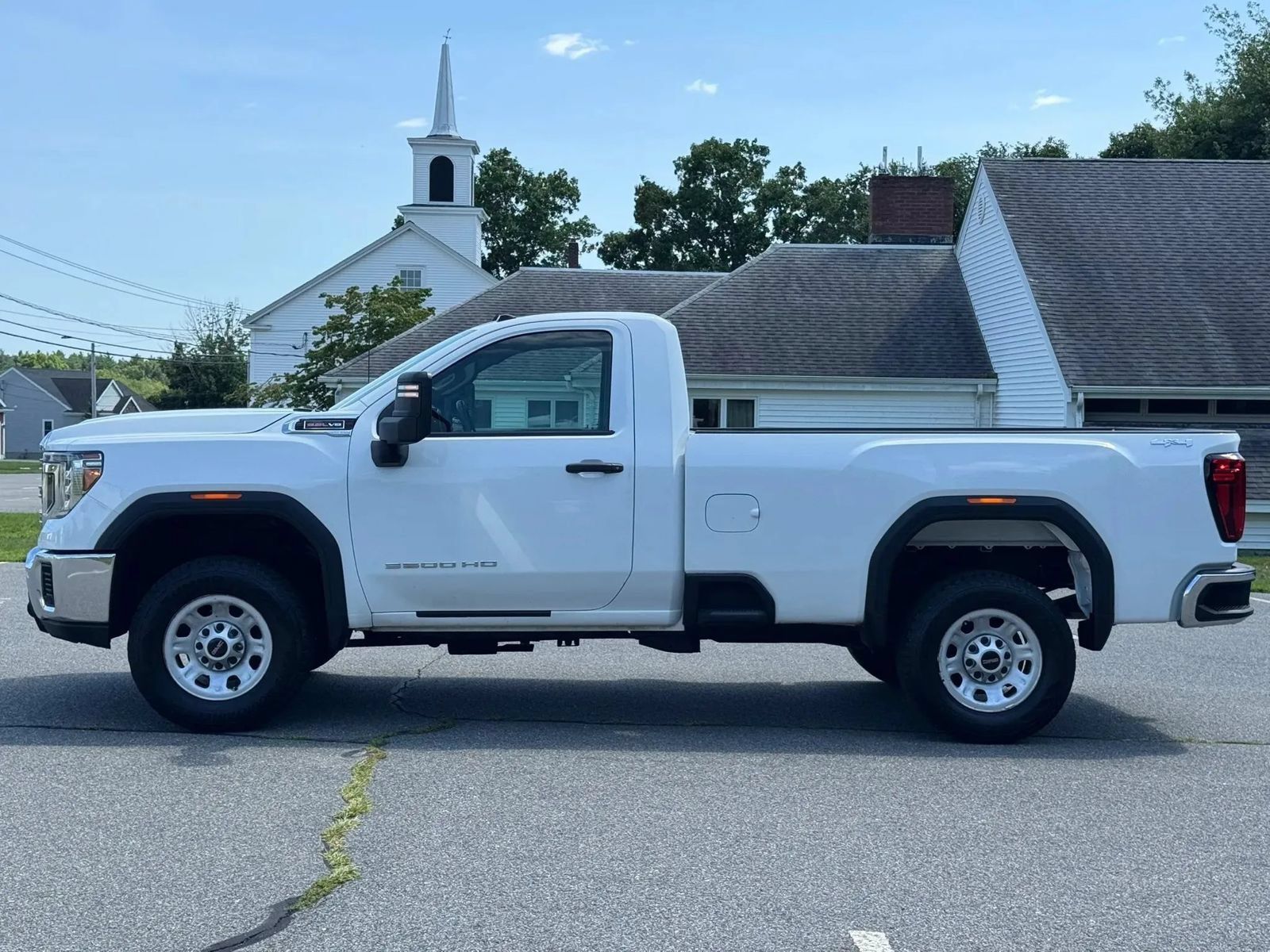 Used 2020 GMC Sierra 3500 4x4 Regular Cab w/ Convenience Package image 4