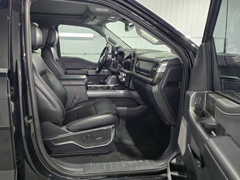 Used 2024 Ford F350 Lariat w/ Sport Appearance Package AWD/4WD image 5