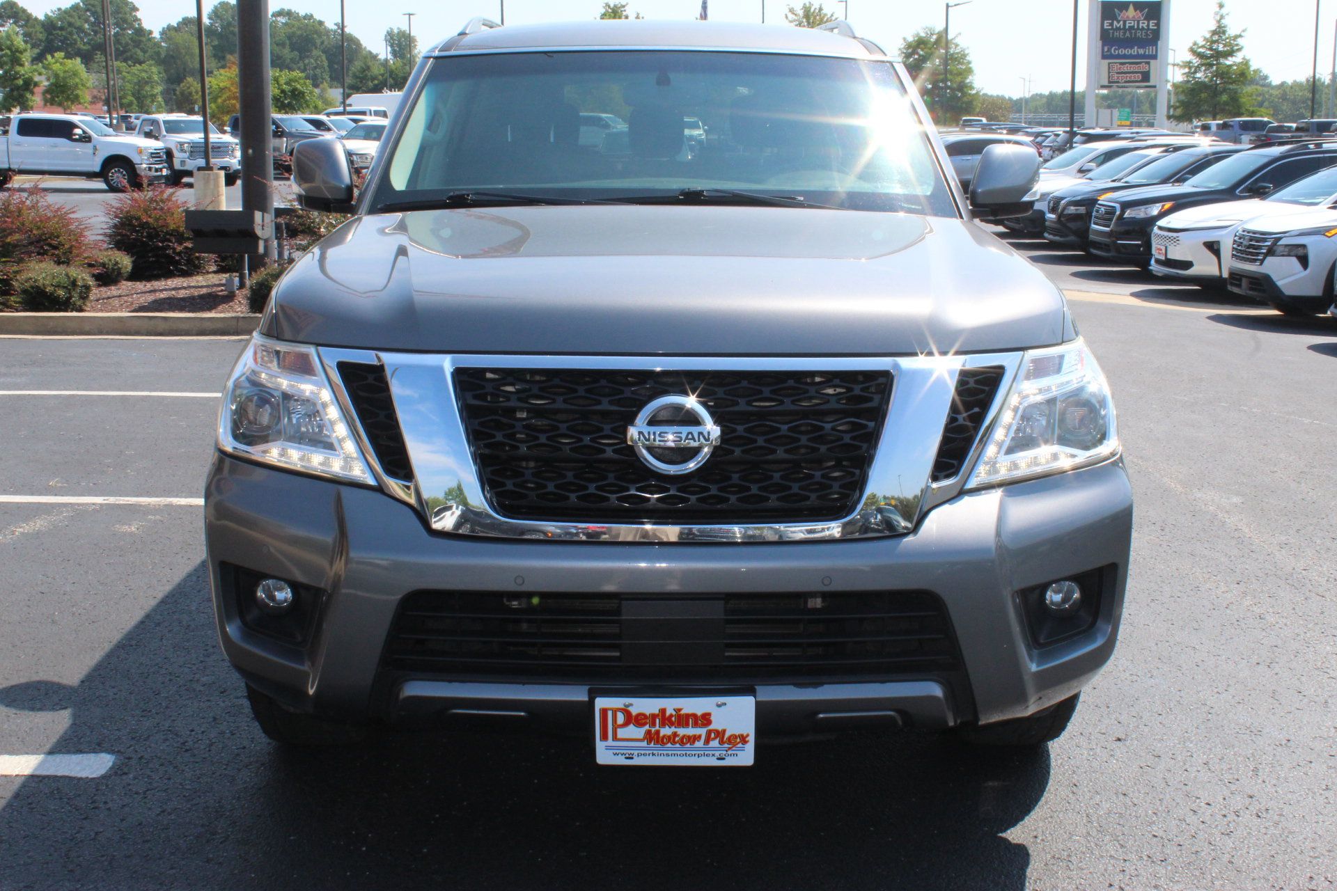 Used 2019 Nissan Armada SV w/ Driver Package RWD image 3