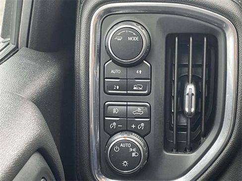 Used 2020 Chevrolet Silverado 1500 RST w/ All-Star Edition image 19