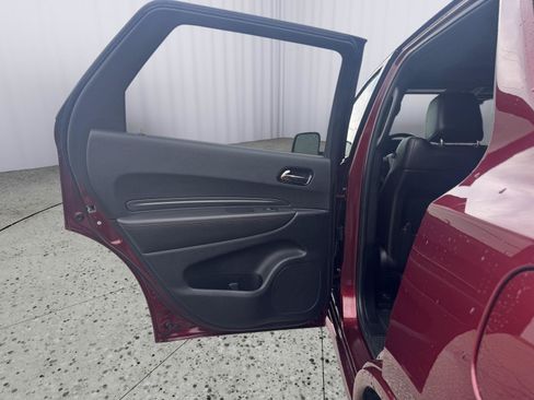 Used 2024 Dodge Durango GT AWD/4WD image 31