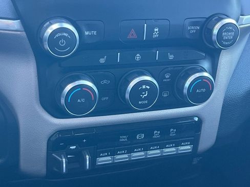 Used 2020 RAM 2500 Laramie image 19