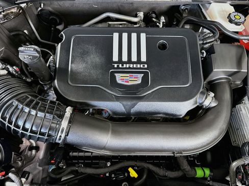 Used 2024 Cadillac XT5 Premium Luxury FWD image 39