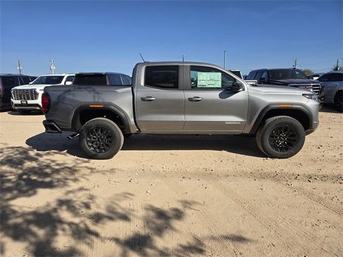 New 2026 GMC Canyon Elevation w/ Convenience Package image 4