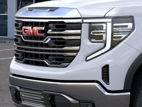 New 2026 GMC Sierra 1500 SLT w/ SLT Premium Package AWD/4WD image 13
