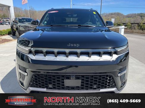 New 2026 Jeep Grand Wagoneer L 4WD image 34