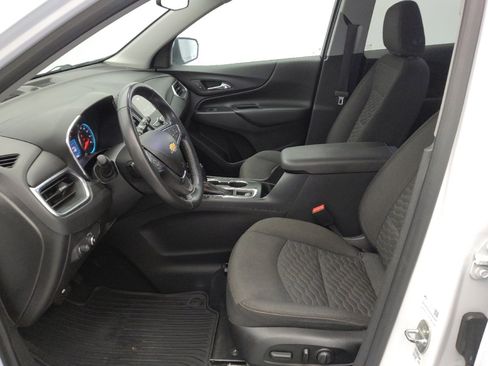 Used 2019 Chevrolet Equinox LT image 17