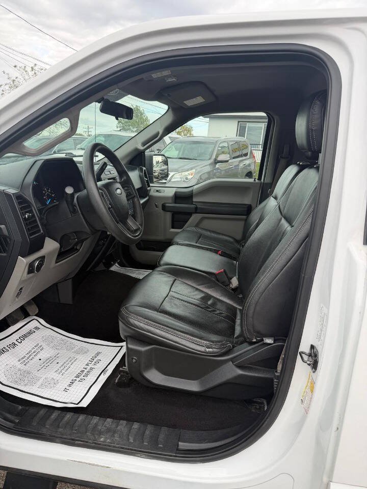 Used 2017 Ford F150 XL w/ Equipment Group 101A Mid AWD/4WD image 22