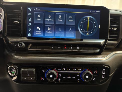 Certified 2025 Chevrolet Silverado 2500 LT w/ Convenience Package image 24