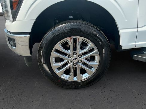 Used 2025 Ford F150 Lariat w/ Equipment Group 501A Mid AWD/4WD image 13