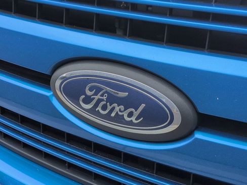 Used 2020 Ford F150 Lariat w/ Equipment Group 502A Luxury image 14