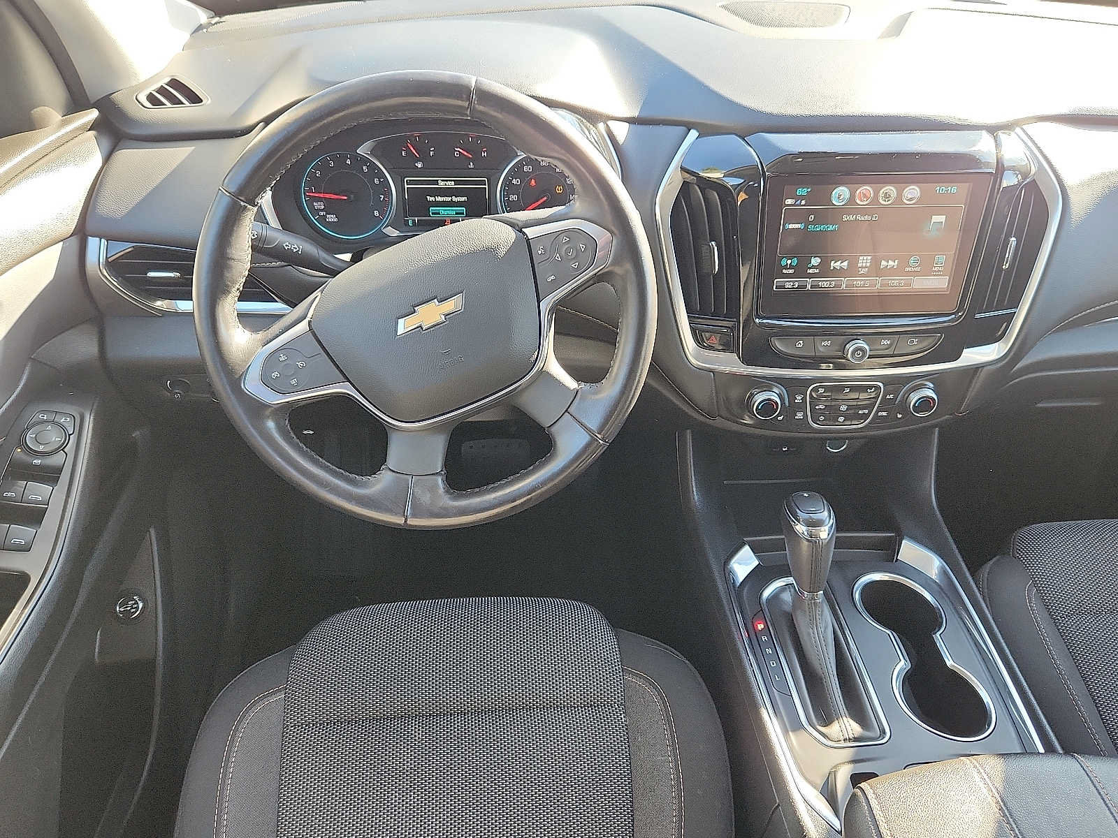 Used 2018 Chevrolet Traverse LT AWD/4WD image 11