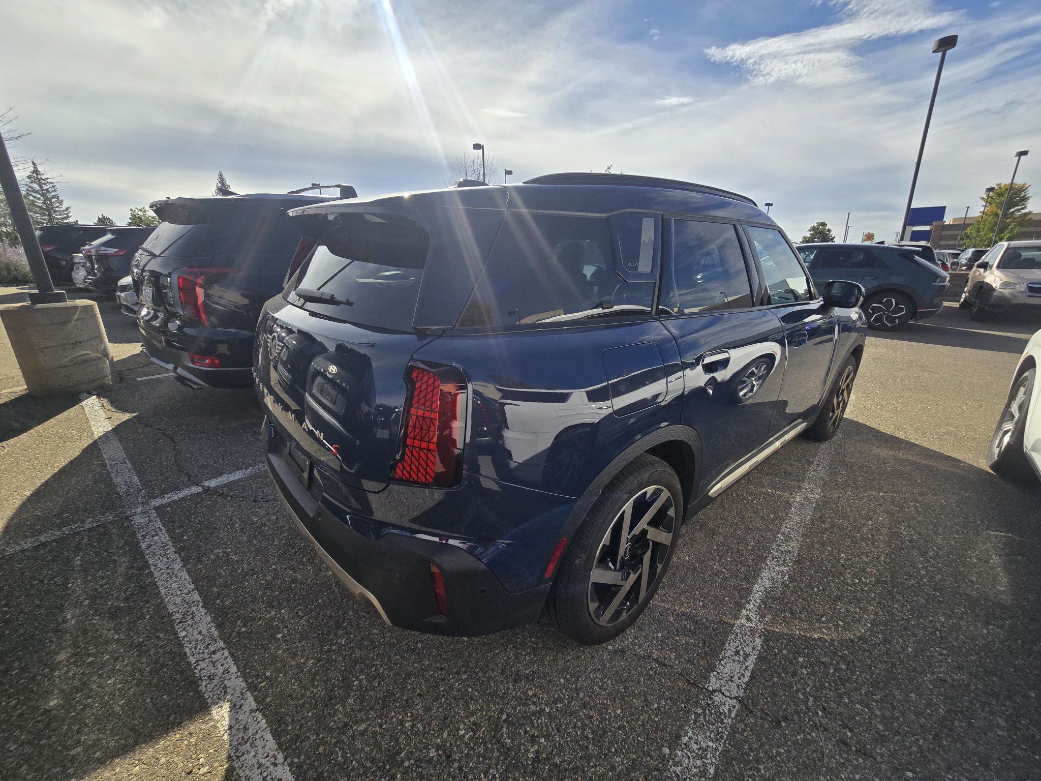 Used 2025 MINI Cooper Countryman S w/ Comfort Package Max AWD/4WD image 16