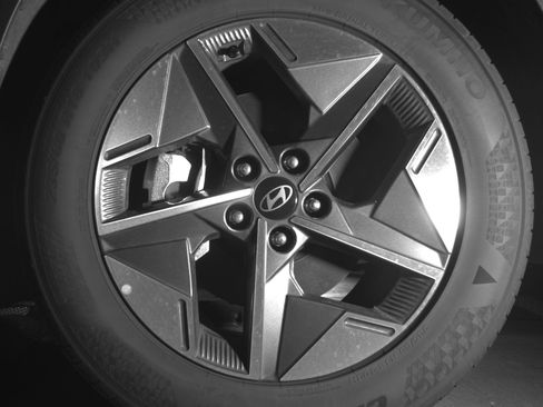 Used 2025 Hyundai Tucson SEL FWD image 12