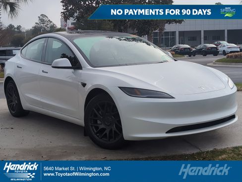 Used 2025 Tesla Model 3 Long Range image 1
