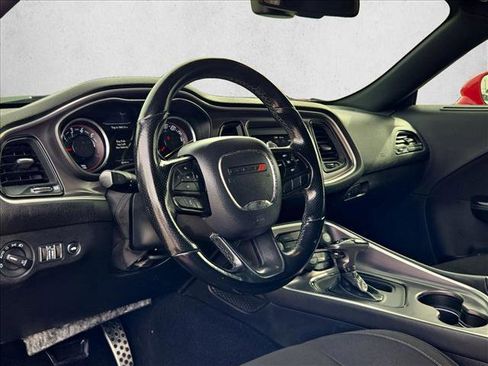 Used 2020 Dodge Challenger R/T image 10