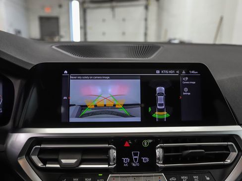 Used 2022 BMW 330i xDrive Sedan w/ Driving Assistance Package image 18