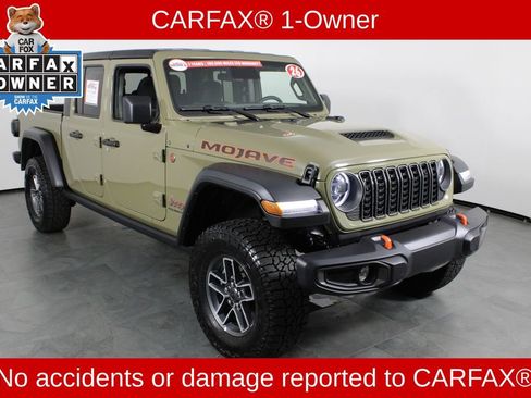 Used 2026 Jeep Gladiator Mojave AWD/4WD image 4