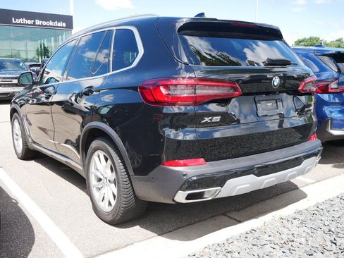 Used 2020 BMW X5 xDrive40i w/ Parking Assistance Package AWD/4WD image 4