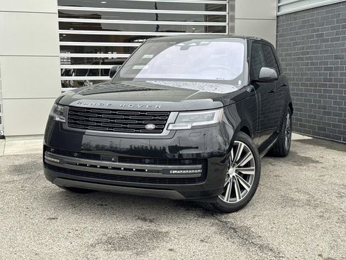 Certified 2023 Land Rover Range Rover SE image 1