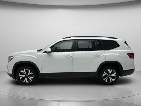 Used 2026 Volkswagen Atlas SE AWD/4WD image 8