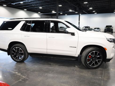 Used 2022 Chevrolet Tahoe RST w/ Luxury Package image 8