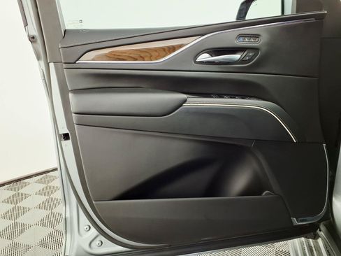 Certified 2023 Cadillac Escalade Sport Platinum w/ LPO, ONYX Package AWD/4WD image 17