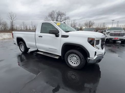 Certified 2024 GMC Sierra 1500 Pro w/ Pro Value Package image 2