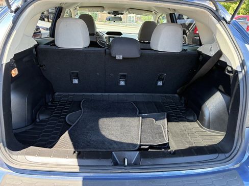 Used 2019 Subaru Crosstrek 2.0i Premium AWD/4WD image 17