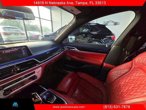 Used 2021 BMW 750i xDrive w/ Executive Package AWD/4WD image 36