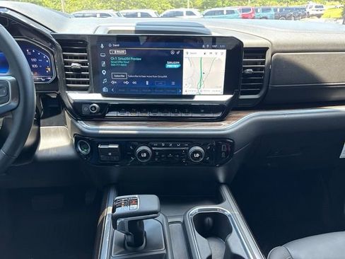 Used 2025 Chevrolet Silverado 1500 RST w/ Convenience Package II AWD/4WD image 18