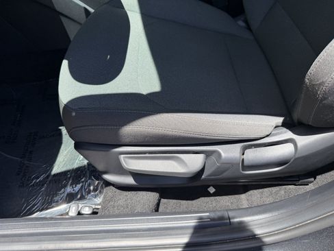 Used 2025 Kia K4 FWD image 29