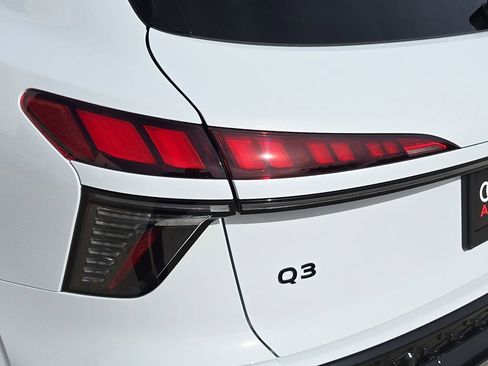 New 2026 Audi Q3 quattro 2.0T image 34