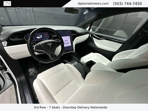 Used 2019 Tesla Model X Long Range image 17