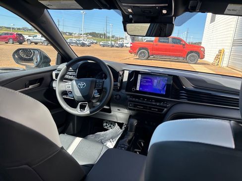 New 2026 Toyota Camry SE image 26