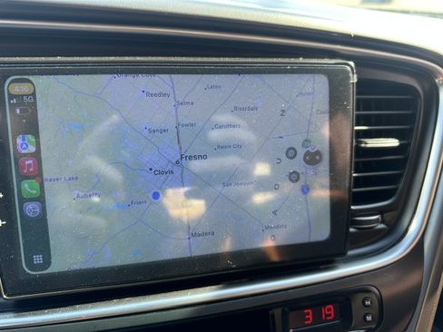 Used 2015 Kia Optima LX FWD image 29