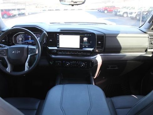 Used 2024 Chevrolet Silverado 2500 LTZ w/ LTZ Plus Package AWD/4WD image 23