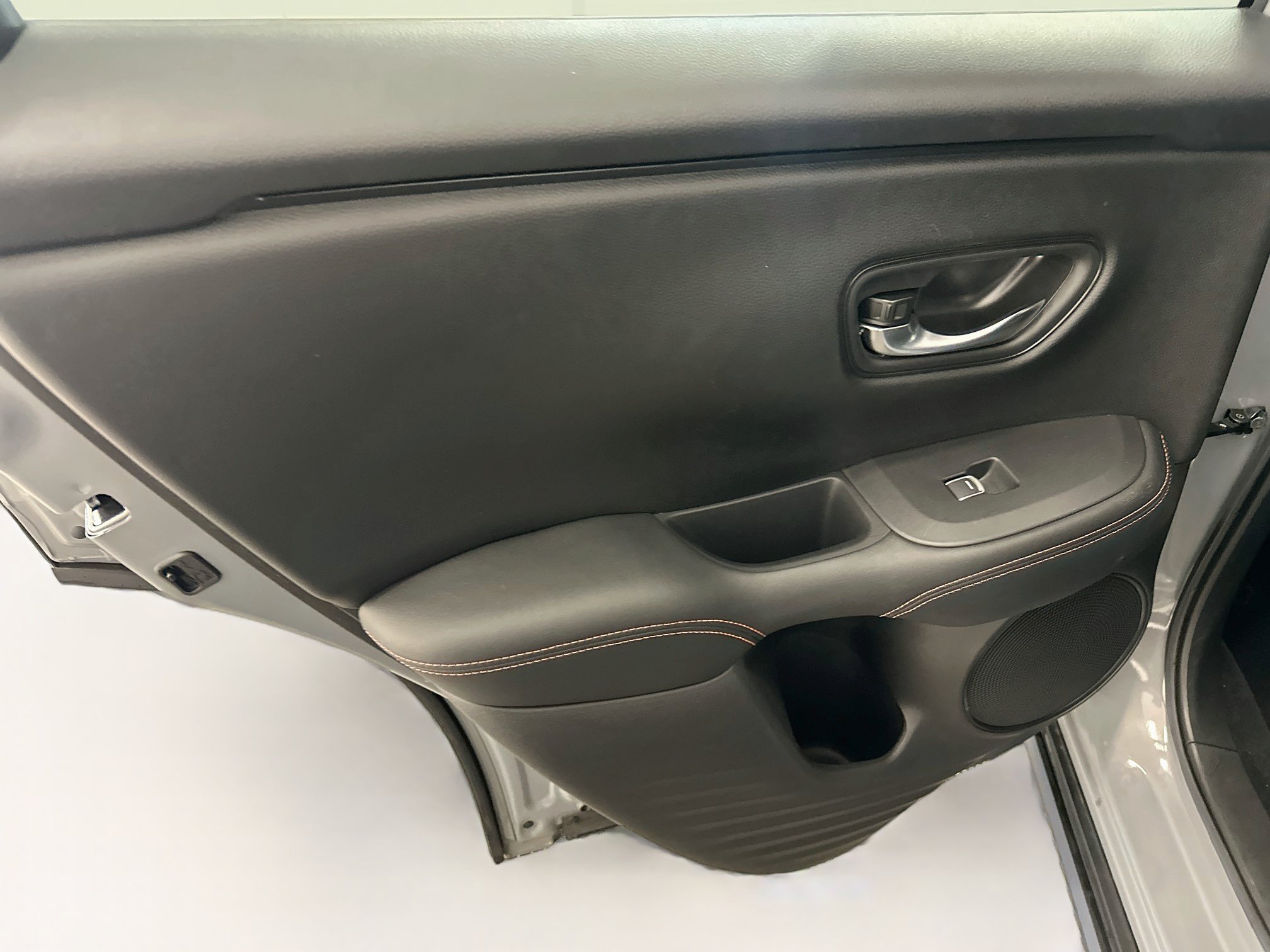 Used 2024 Honda HR-V Sport image 26