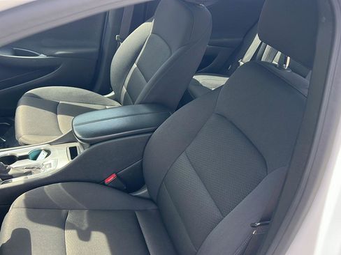 Used 2024 Chevrolet Malibu LT FWD image 29