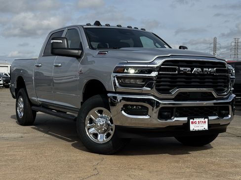 New 2026 RAM 2500 Tradesman AWD/4WD image 2