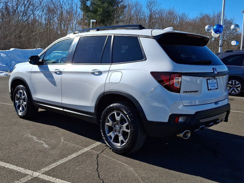 Certified 2023 Honda Passport TrailSport image 7