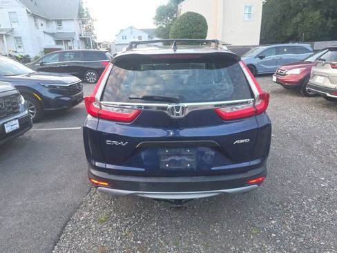 Used 2017 Honda CR-V LX image 3