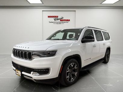 Used 2024 Jeep Wagoneer L Series III w/ Flexible Seating Group
