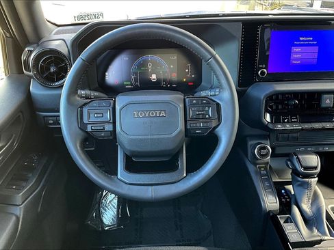 Used 2025 Toyota Land Cruiser 1958 image 5